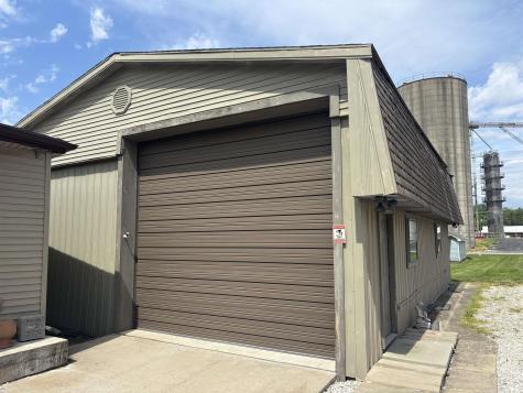 100 E 16th Street Vincennes IN 47591
