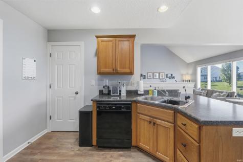 12411 Tanzanite Court Fort Wayne IN 46818