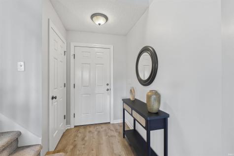 12411 Tanzanite Court Fort Wayne IN 46818