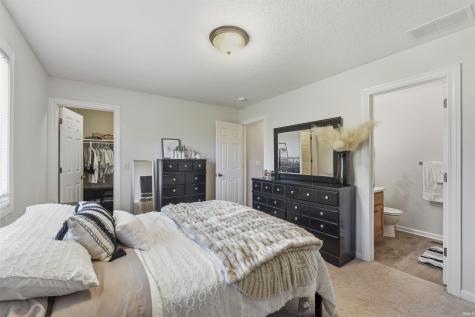 12411 Tanzanite Court Fort Wayne IN 46818