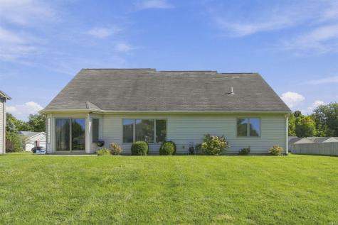 12411 Tanzanite Court Fort Wayne IN 46818