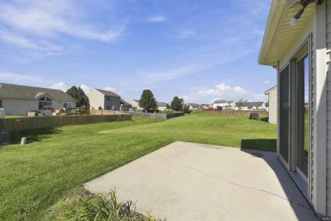 12411 Tanzanite Court Fort Wayne IN 46818