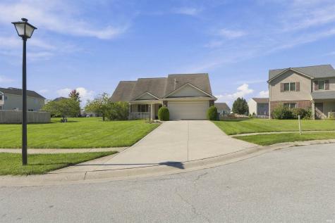 12411 Tanzanite Court Fort Wayne IN 46818