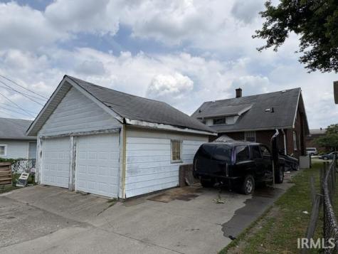 2317 Jackson Street Anderson IN 46016