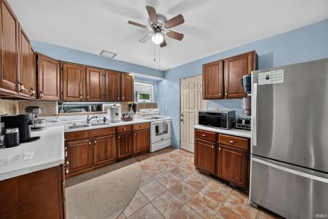 2816 S Locust Road South Bend IN 46614