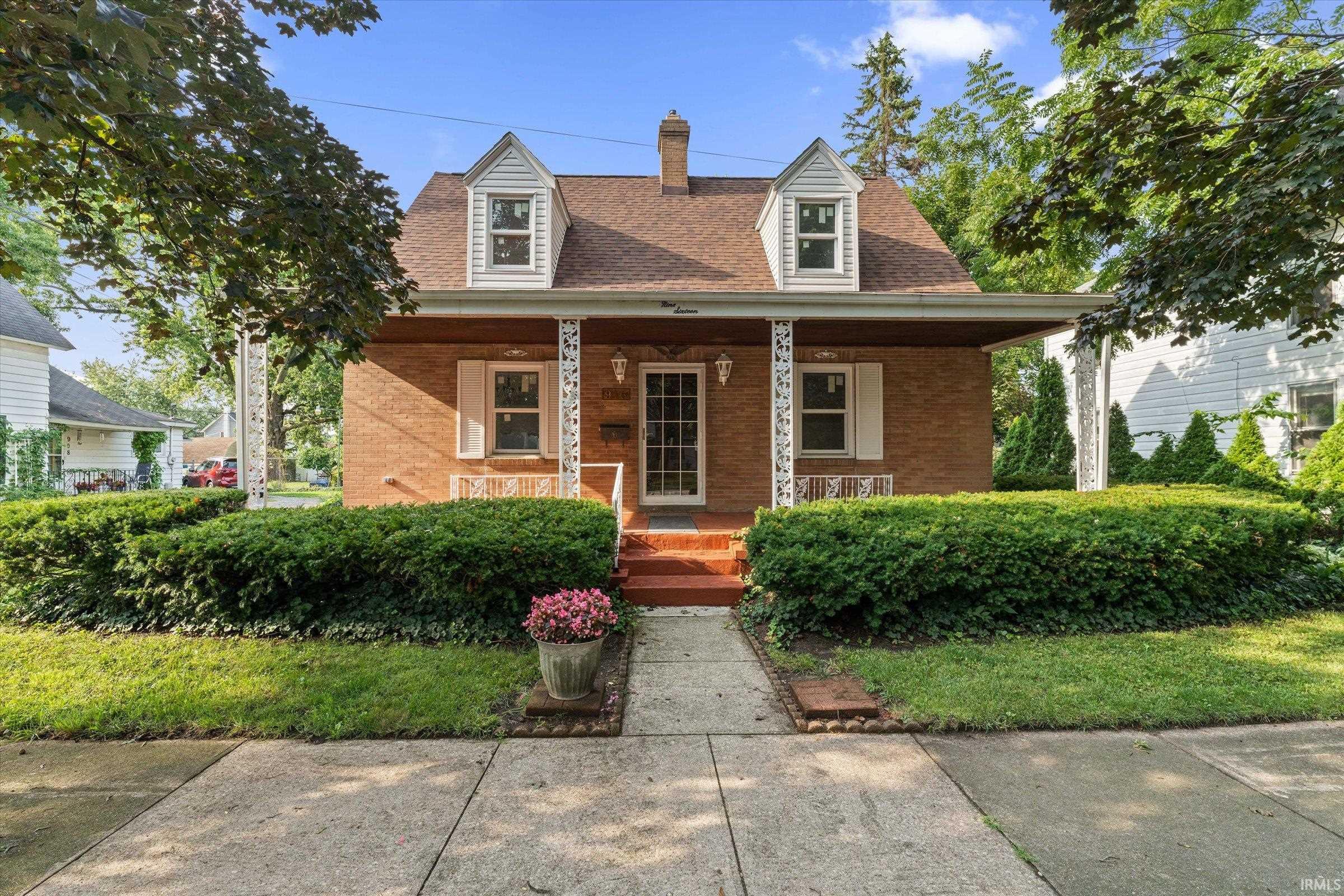 916 E Grove Street Mishawaka IN 46545