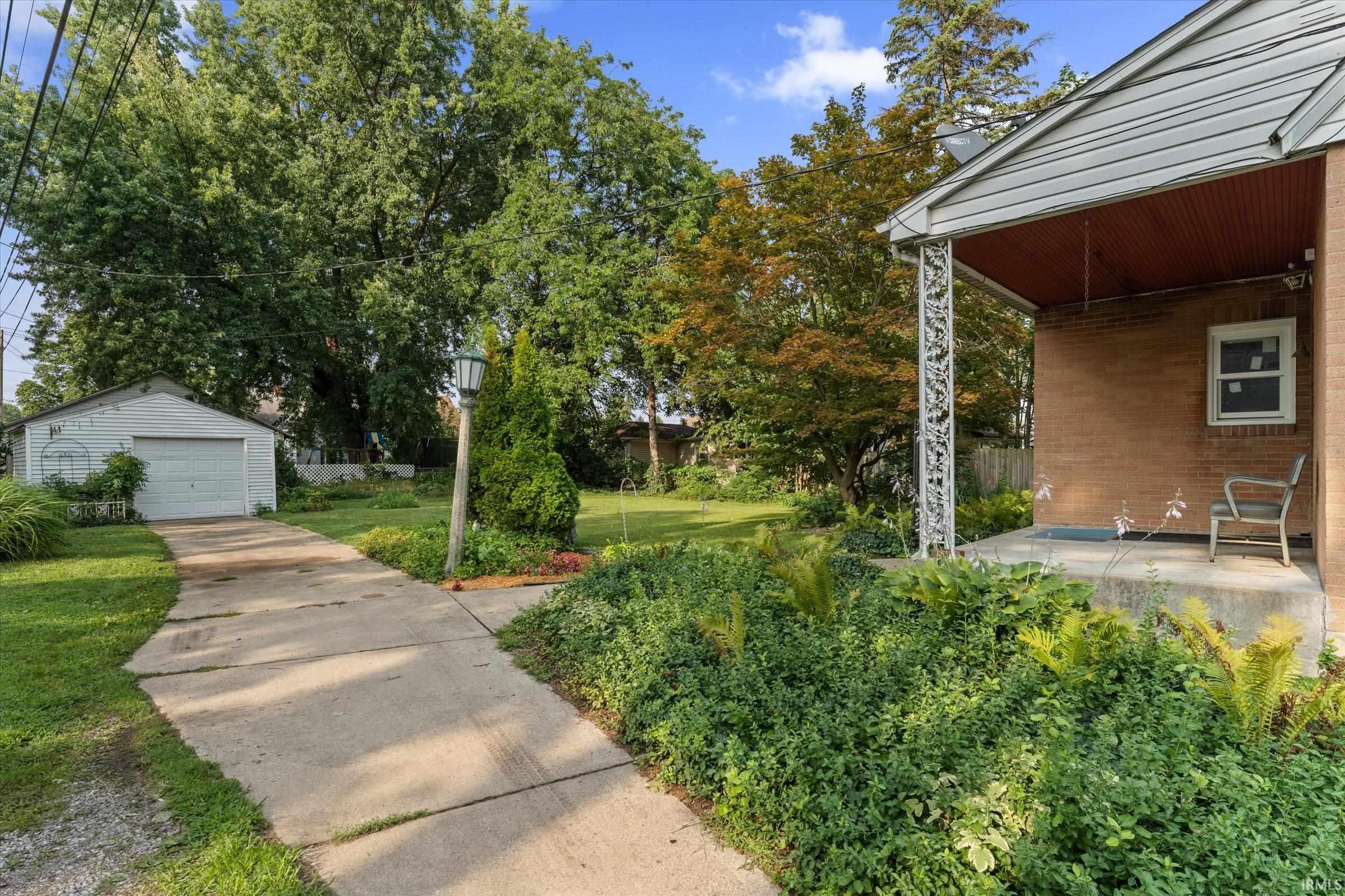 916 E Grove Street Mishawaka IN 46545