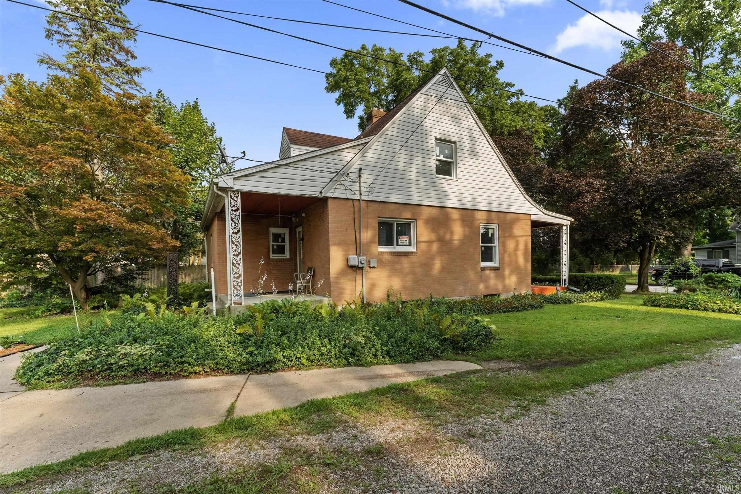 916 E Grove Street Mishawaka IN 46545