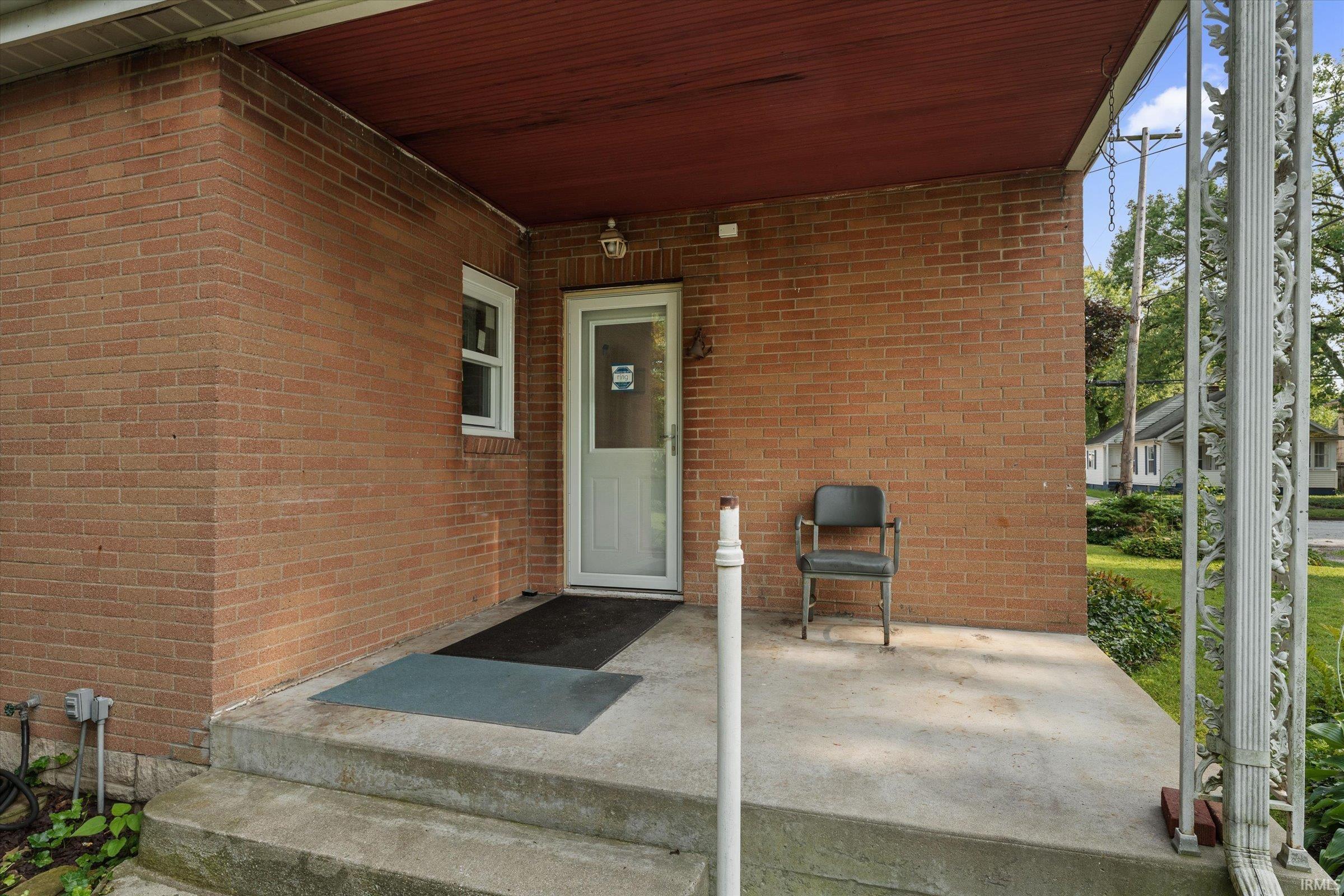 916 E Grove Street Mishawaka IN 46545