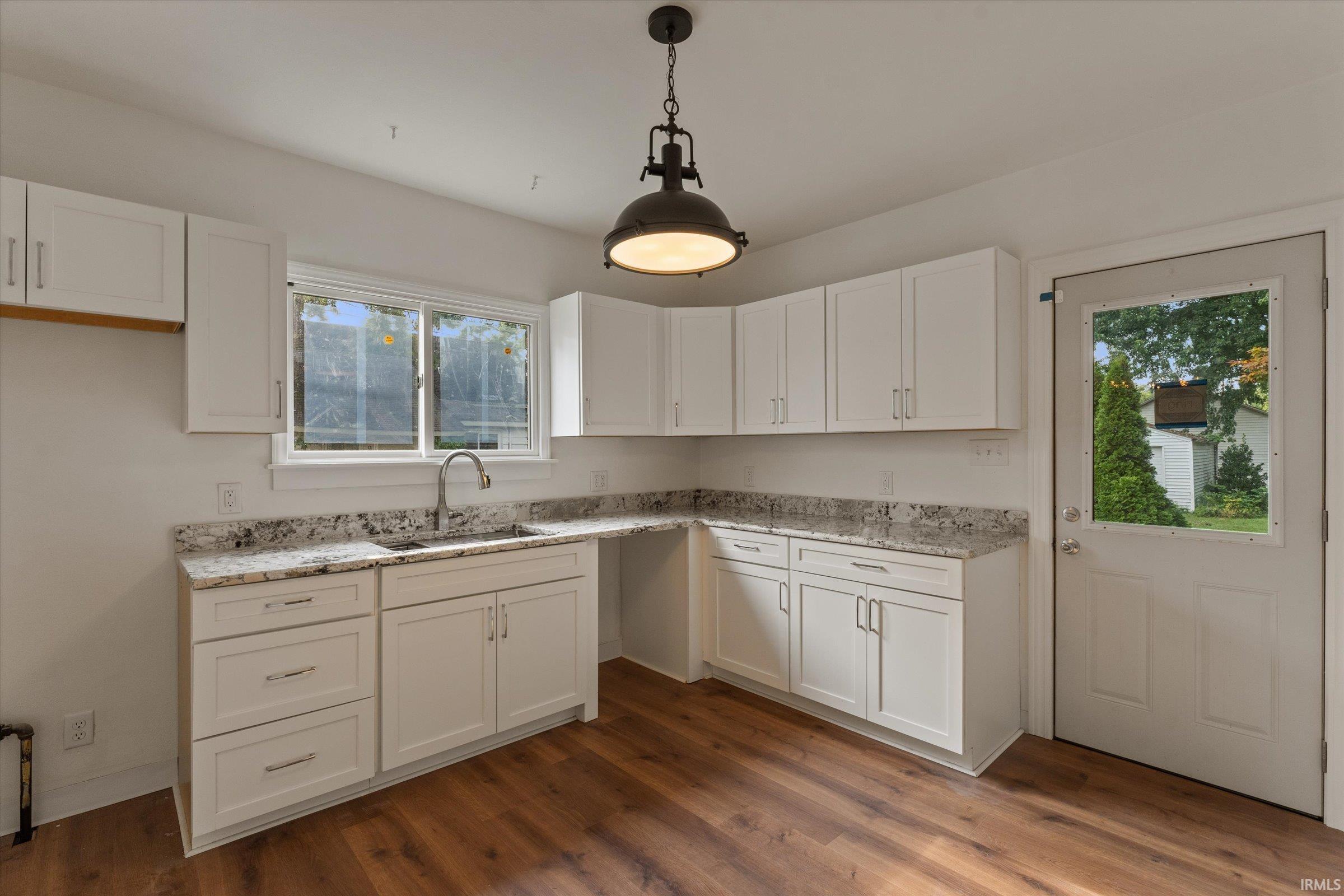 916 E Grove Street Mishawaka IN 46545