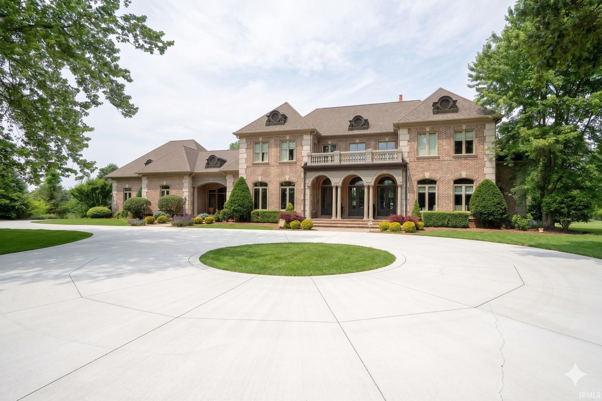 51933 Meadow Ridge Court Granger IN 46530