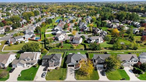 10934 Knollton Run Fort Wayne IN 46818