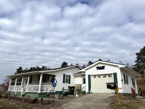 4197 E State Road 58 Bloomfield IN 47424