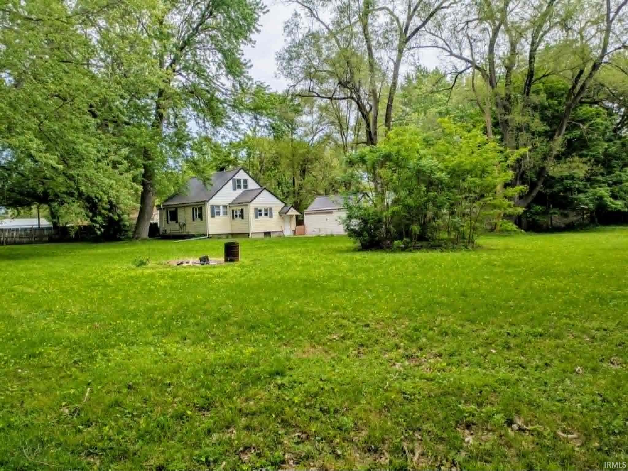 25092 Grover Street Elkhart IN 46514