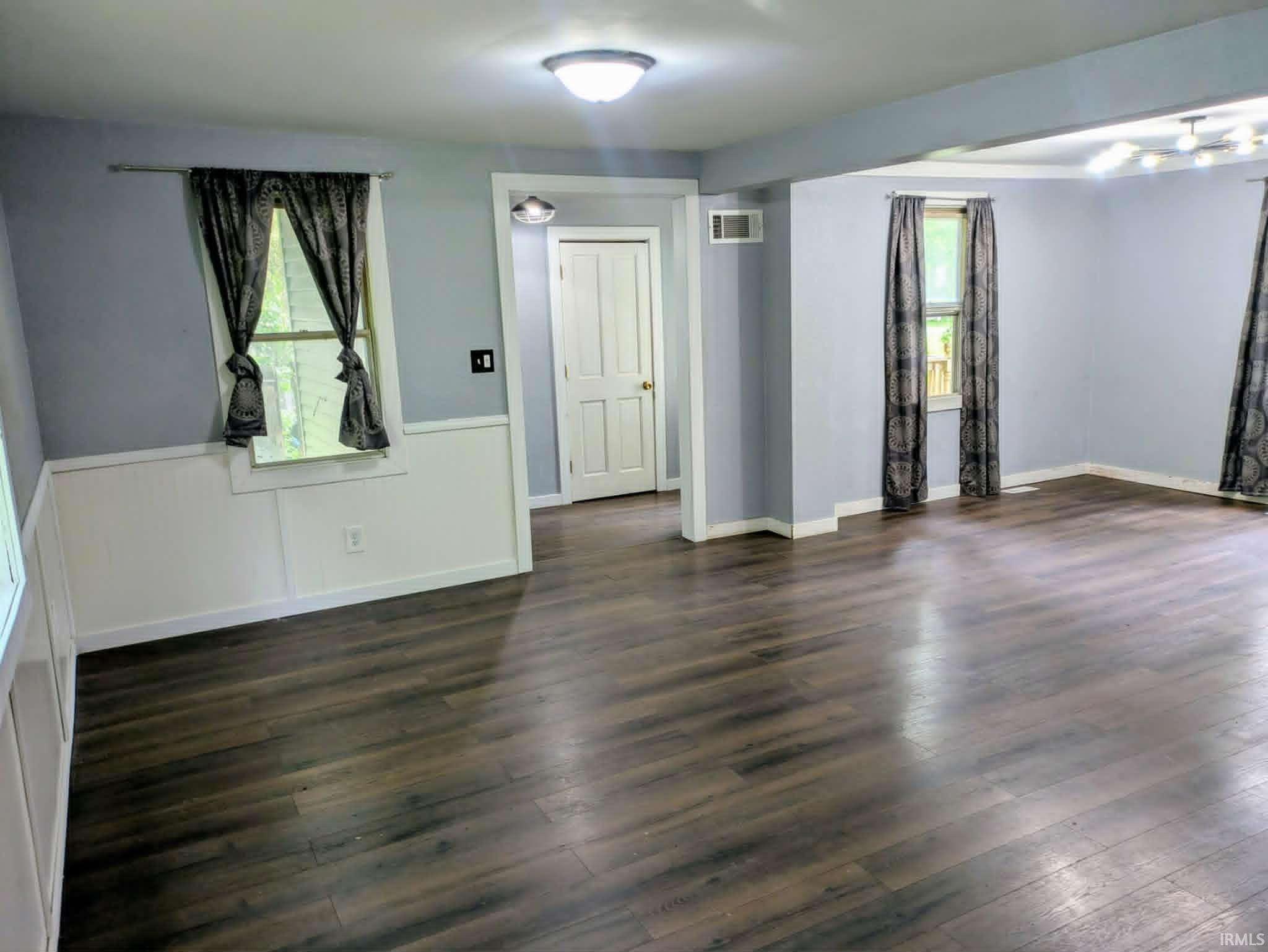 25092 Grover Street Elkhart IN 46514