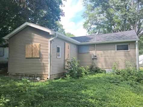 2318 N Wolfe Street Muncie IN 47303