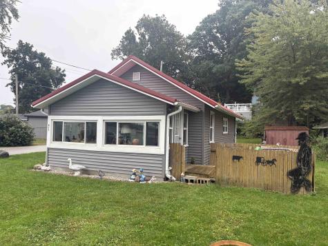 511 W Shutt Avenue Silver Lake IN 46982