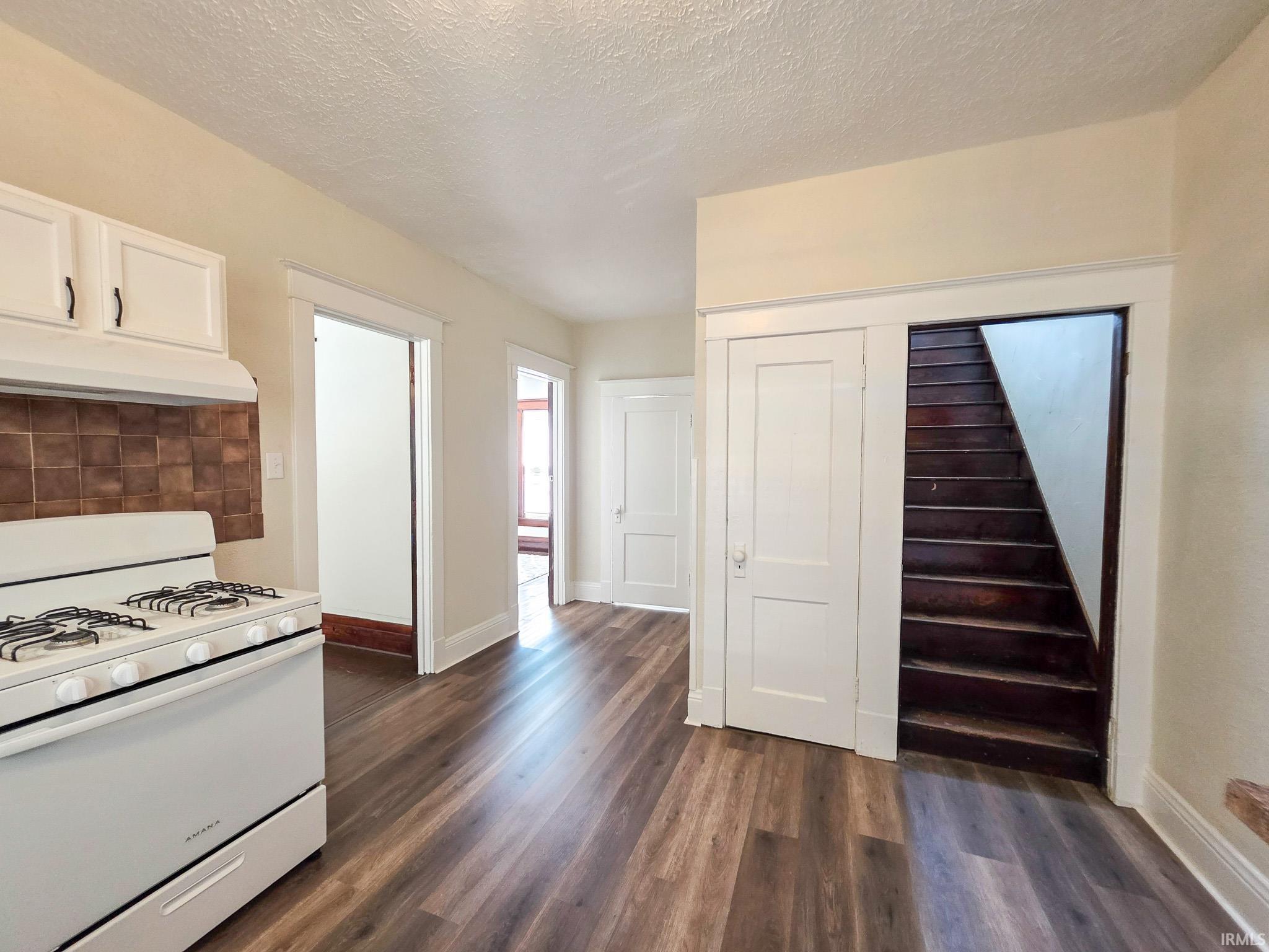 613 9th Street Elkhart IN 46516