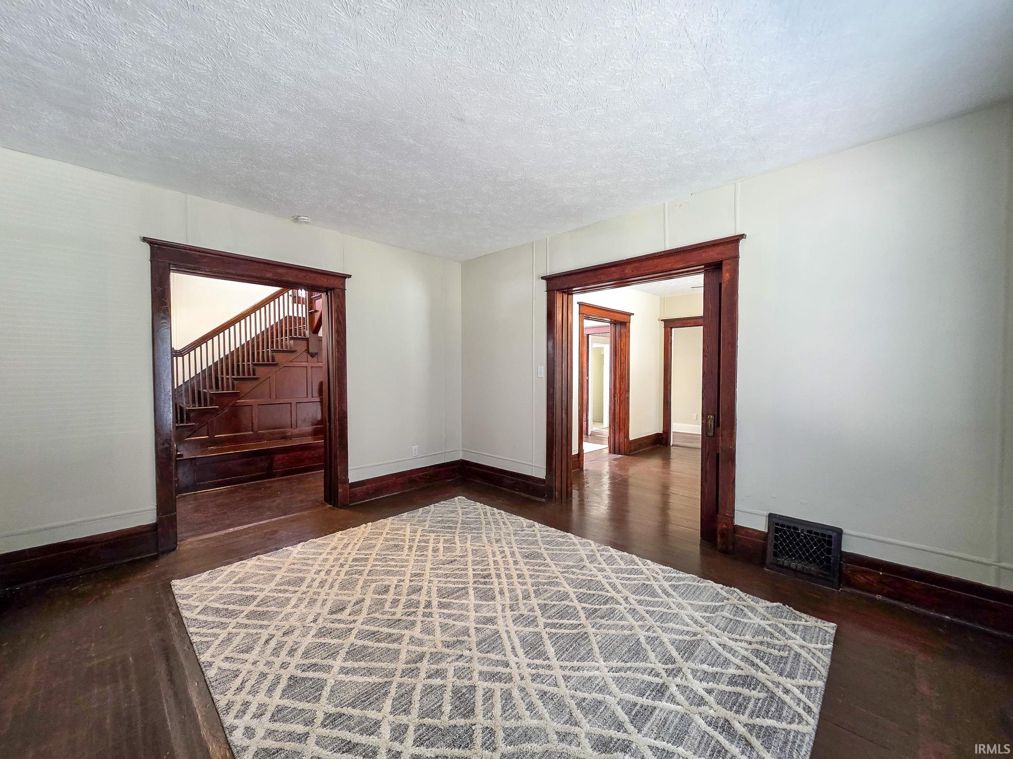 613 9th Street Elkhart IN 46516