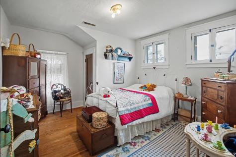 611 E 3rd Street Brookston IN 47923