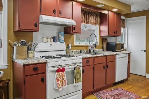 611 E 3rd Street Brookston IN 47923
