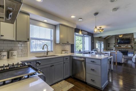 5826 Leesville Place Fort Wayne IN 46835