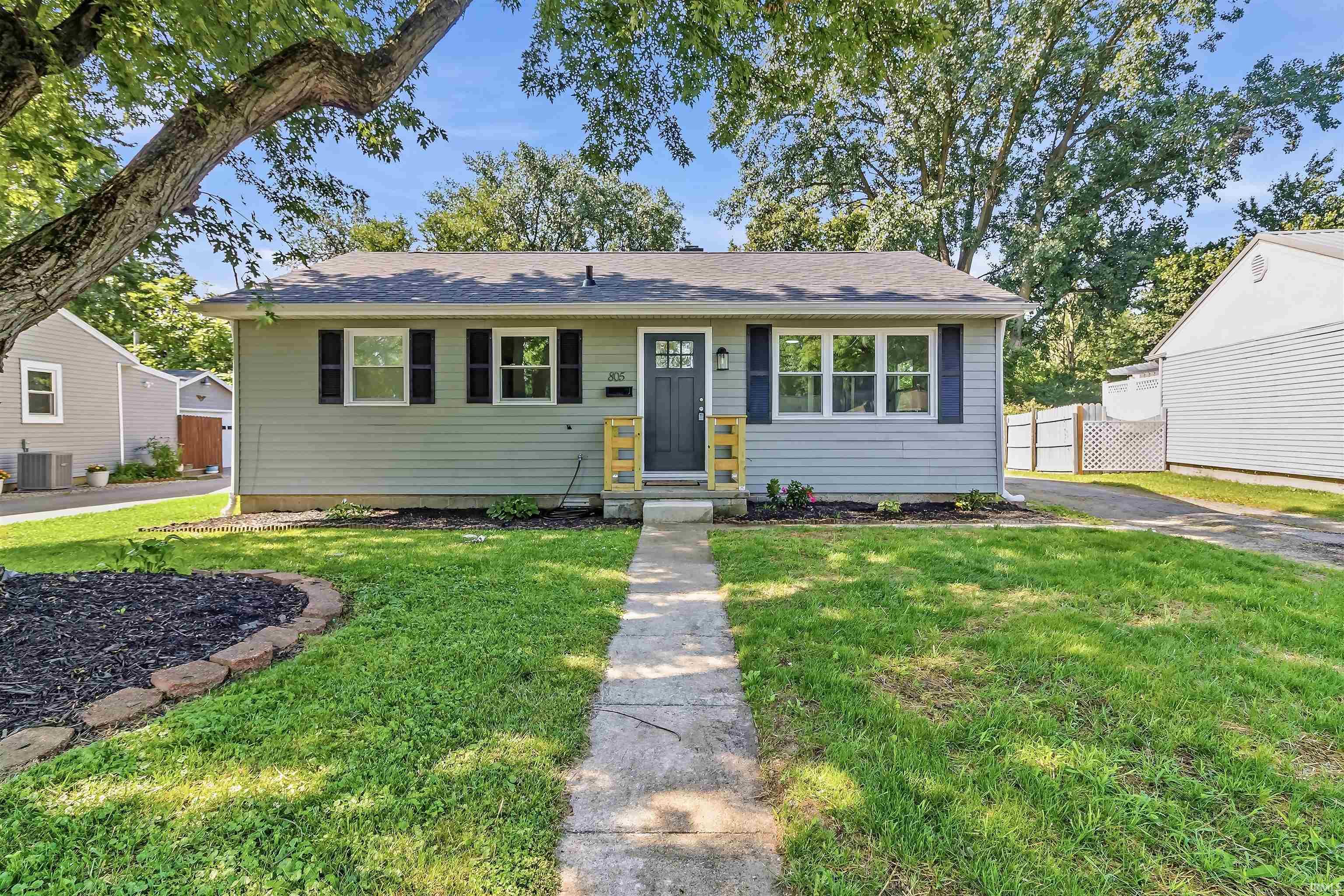 805 N Oxford Drive Marion IN 46952