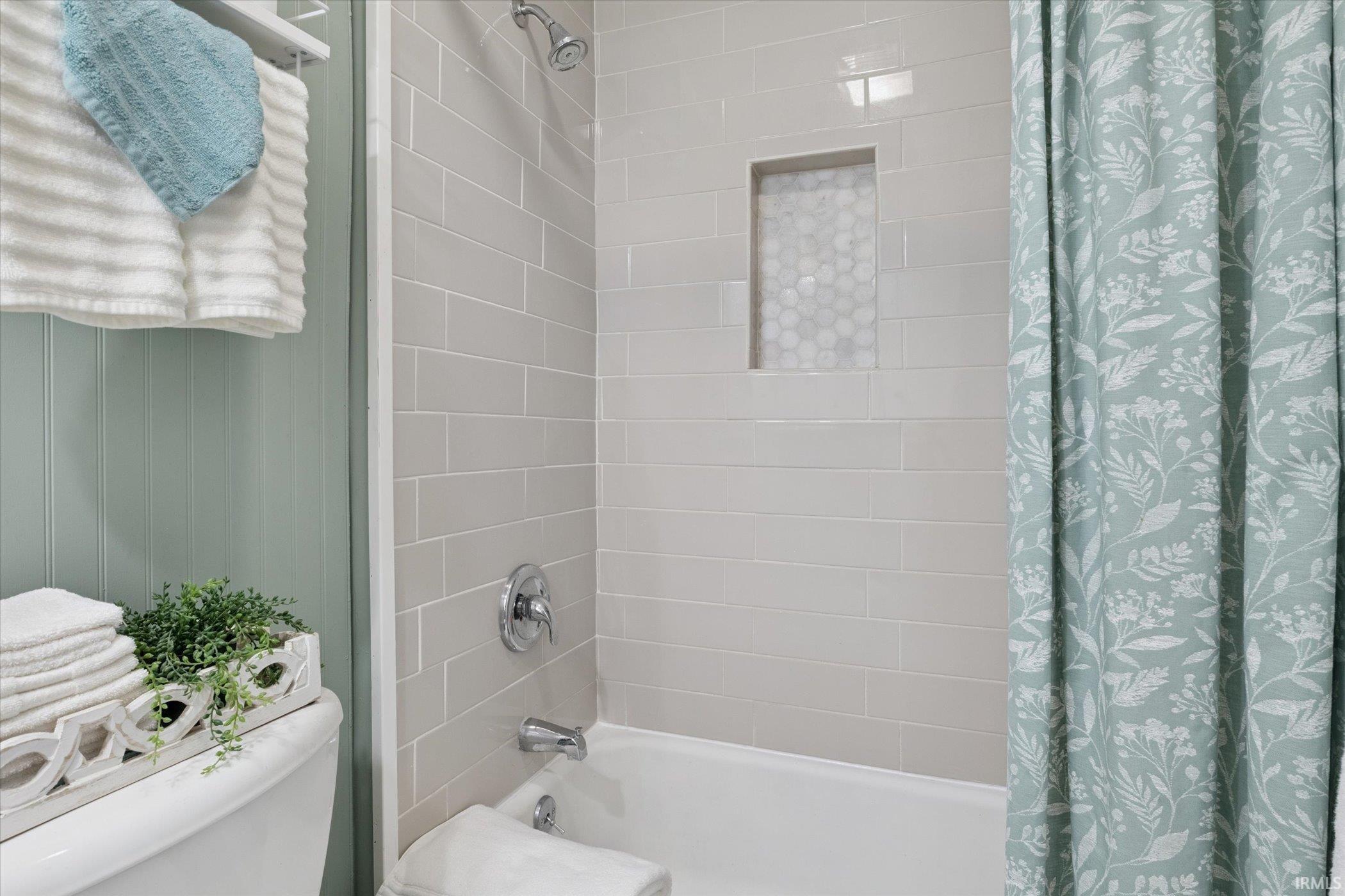 525 S 28th Street South Bend IN 46615