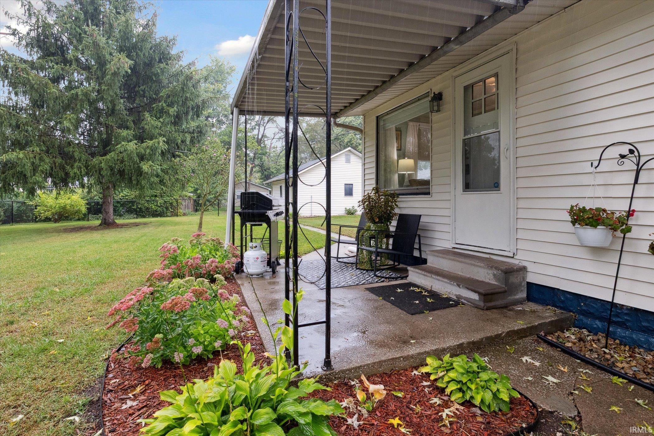 525 S 28th Street South Bend IN 46615