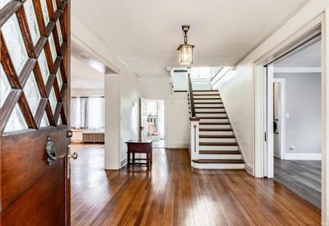 731 SE Riverside Drive Evansville IN 47713