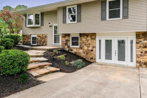 2955 E Carowinds Court Bloomington IN 47401