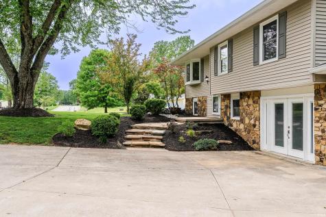 2955 E Carowinds Court Bloomington IN 47401