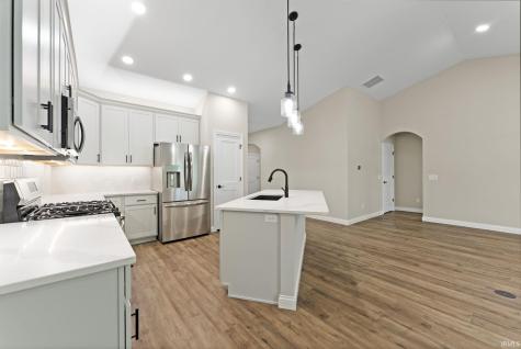 8267 Caverango Boulevard Fort Wayne IN 46815