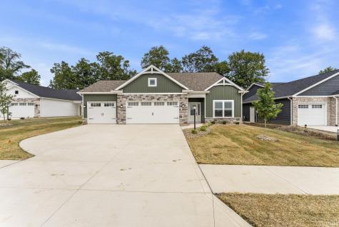 8267 Caverango Boulevard Fort Wayne IN 46815