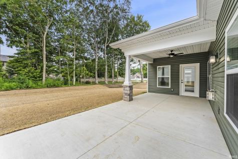 8267 Caverango Boulevard Fort Wayne IN 46815