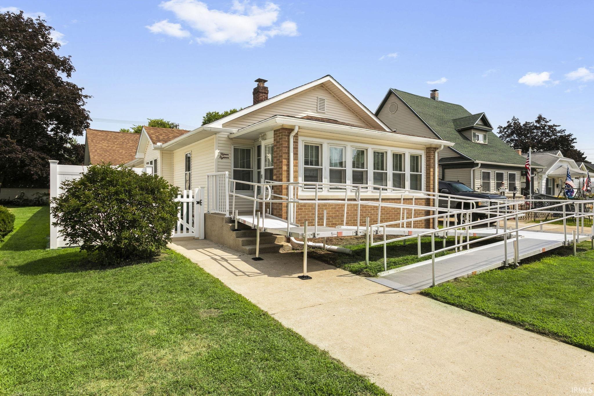 1518 E 3rd Street Mishawaka IN 46544