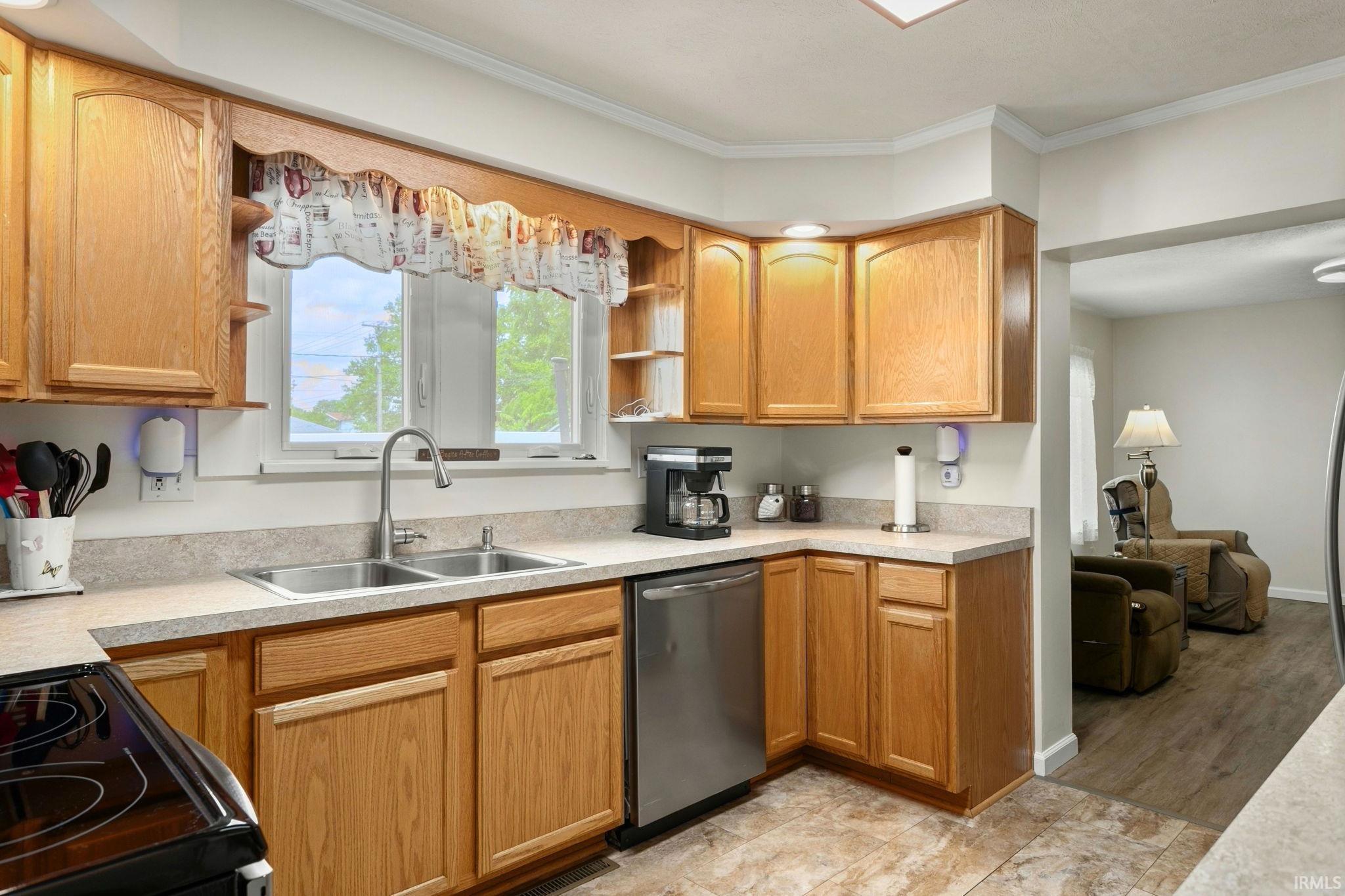 1518 E 3rd Street Mishawaka IN 46544