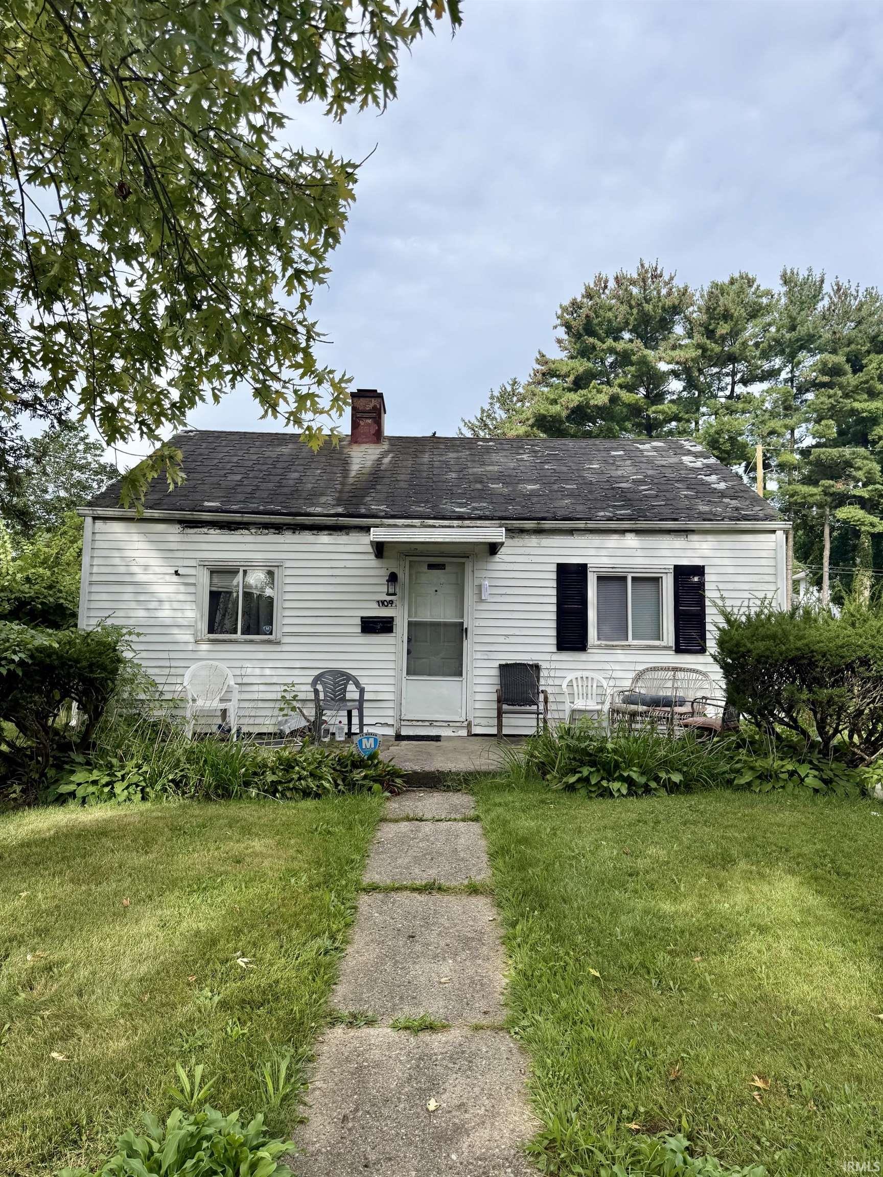 1109 Fremont Street South Bend IN 46628