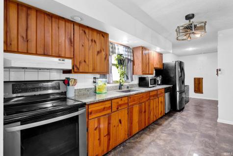 284 Old State Road 37 N Bedford IN 47421