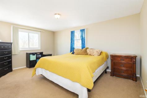 5019 Devonshire Drive Fort Wayne IN 46806