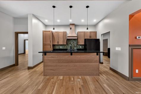51490 Ginny Drive South Bend IN 46628