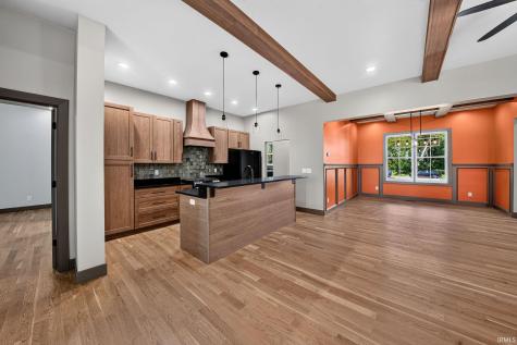 51490 Ginny Drive South Bend IN 46628