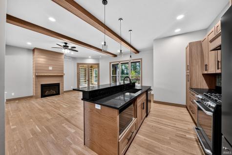 51490 Ginny Drive South Bend IN 46628