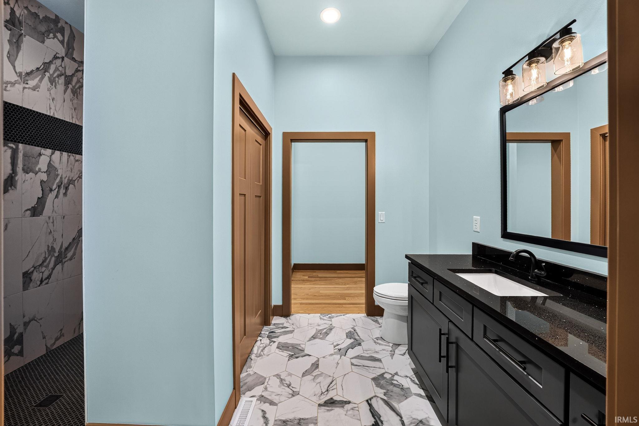 51490 Ginny Drive South Bend IN 46628