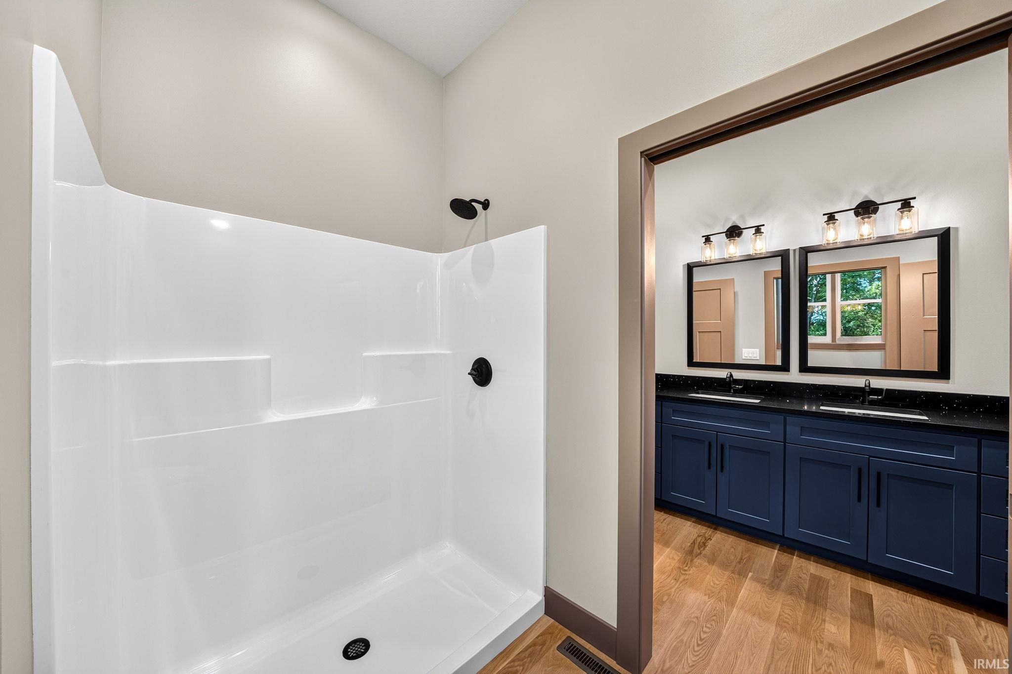 51490 Ginny Drive South Bend IN 46628