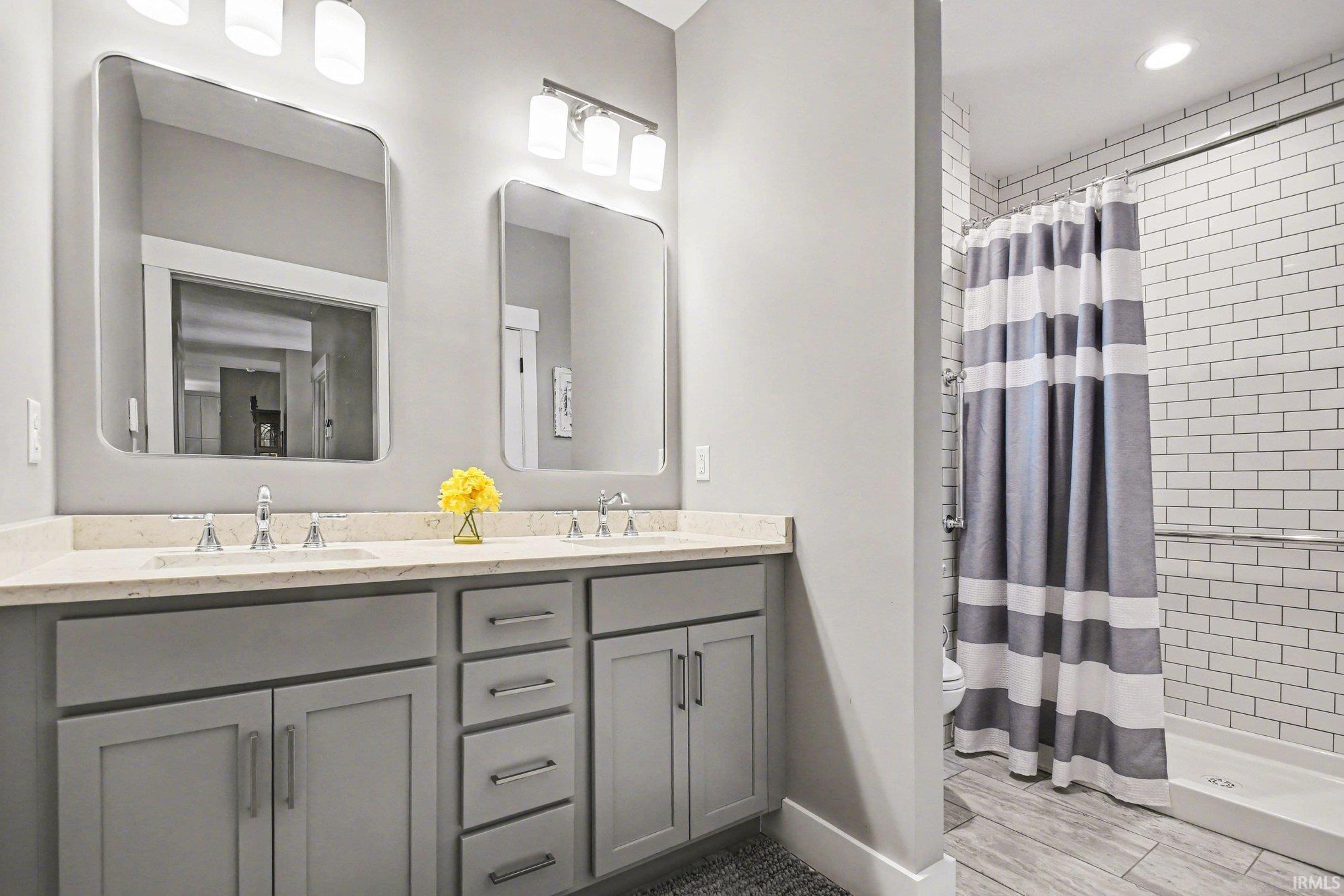 805 N Horizon Drive Lakeville IN 46536