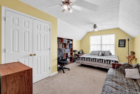 864 S Deer Run Ellettsville IN 47429