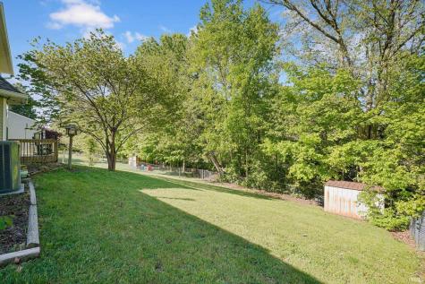 864 S Deer Run Ellettsville IN 47429