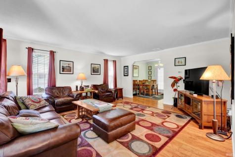 864 S Deer Run Ellettsville IN 47429