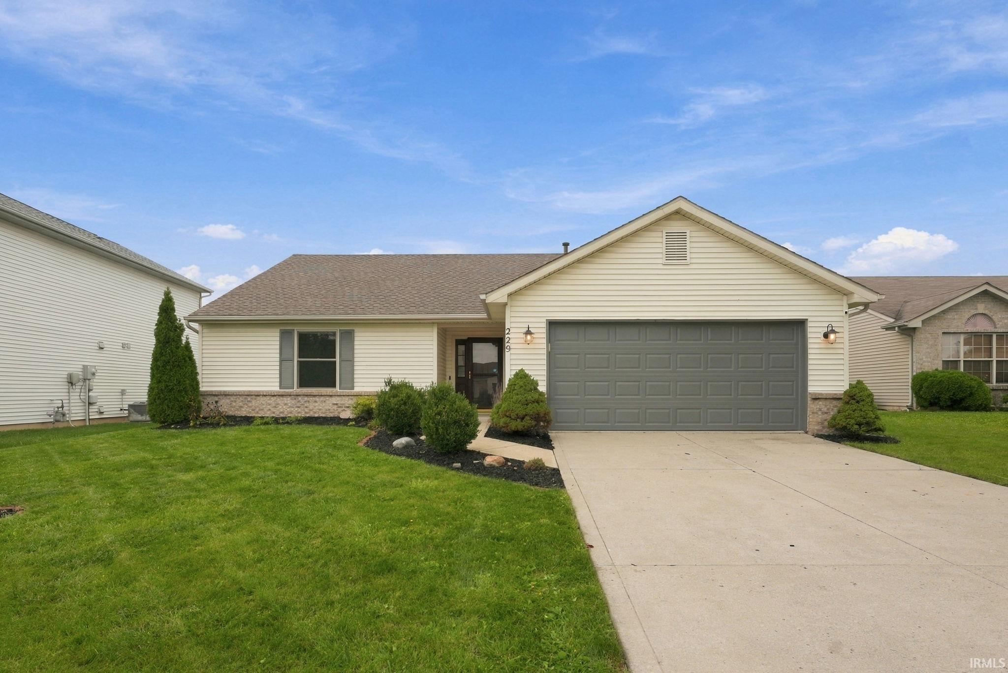 229 El Dorado Trail Fort Wayne IN 46825